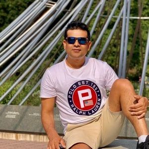 Meet your Posher, Sameer